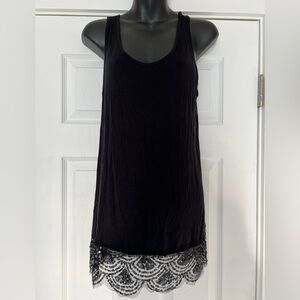 Elegant Black Scalloped Sequin Hem Long Tank Top